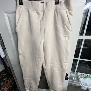 Women’s Ugg Fleece Sweatpants.